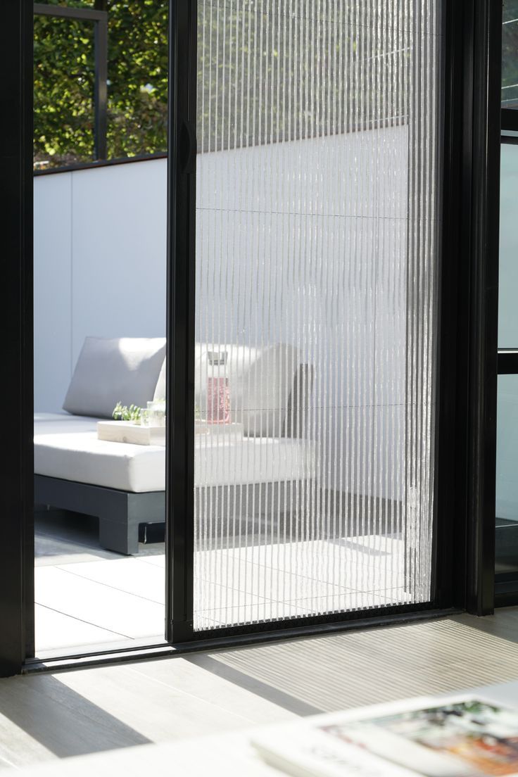 Trim Glide Fit Mosquito Net Window Image 1